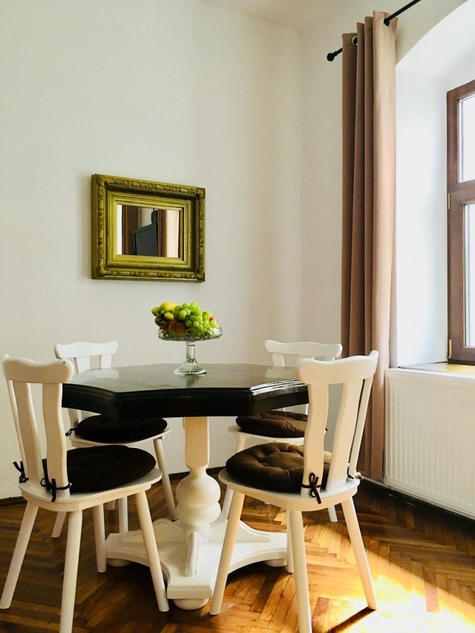 Classic Home Sybin Zewnętrze zdjęcie